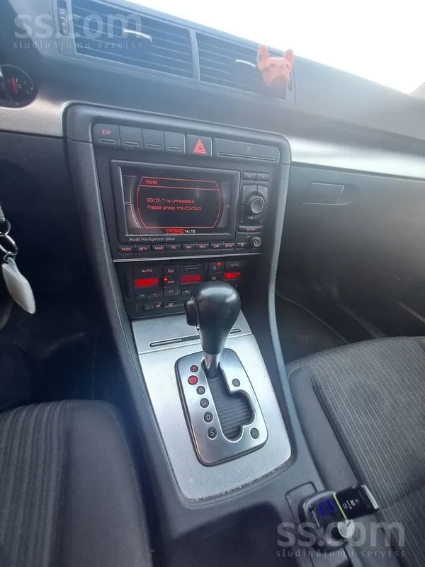 Audi Pardodu mašinu laba tehniska stavokli, ir mazie vi