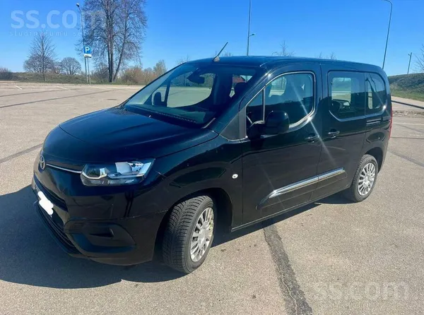 Pārdodu Toyota Proace City Verso. 

Pirkts jauns pie dīlera. 
Apstiprināt