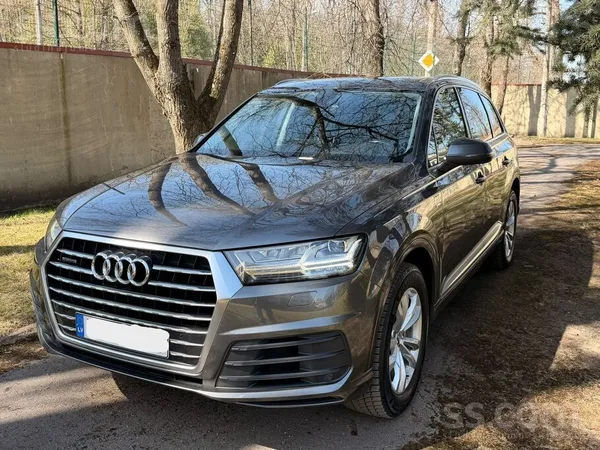 Pārdodu Audi Q7 S-line, 2019. gada izlaidums – uzticams, jaudīgs un ļoti kom