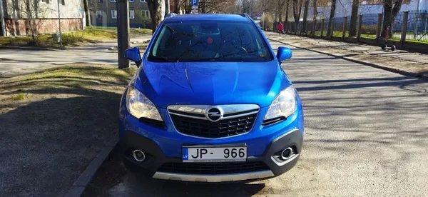 Opel Pārdodu savu uzticamo, ērto un dinamisko auto (tur