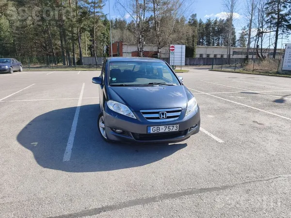 Jauna TA
Normāls tehniskais, sūdīgs vizuālais. 
Ikdienas darba rūķis 
Atr
