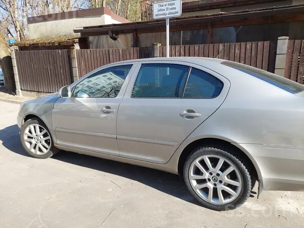 Skoda Auto tehniski labā stāvoklī, TA izgāja bez aizrādī