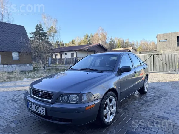 Volvo Pardodu Volvo S40 1.9disel 2004gada. , Lieti diski