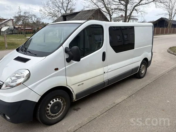 2007. gada opel vivaro 2.0D 66 kw. Pilna masa ir 2960 kg, līdz ar to nav aut