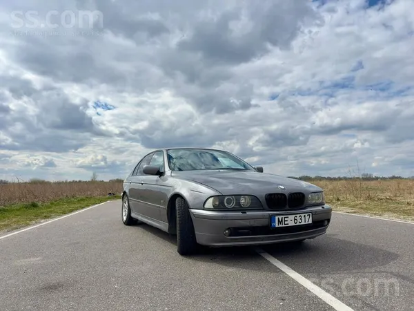 BMW Pārdodu BMW E39 (525), 2.5d, motora jauda 120 kW, 
