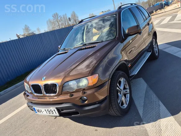BMW Pārdodu BMW X5, pilnpiedziņa, auto labā tehniskā, 