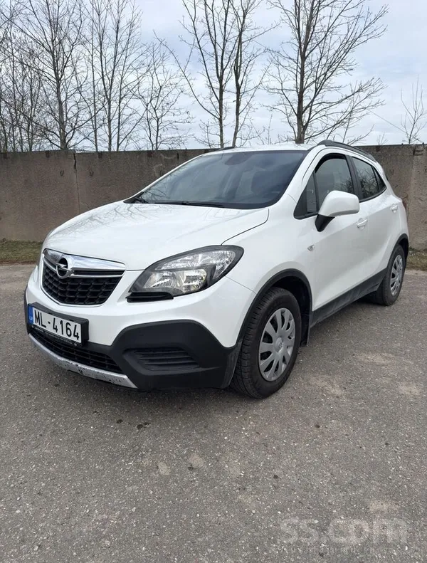 Pardošanā labs auto ar patiesu nobraukumu. Ekonomisks dzinējs. Tehniski labi