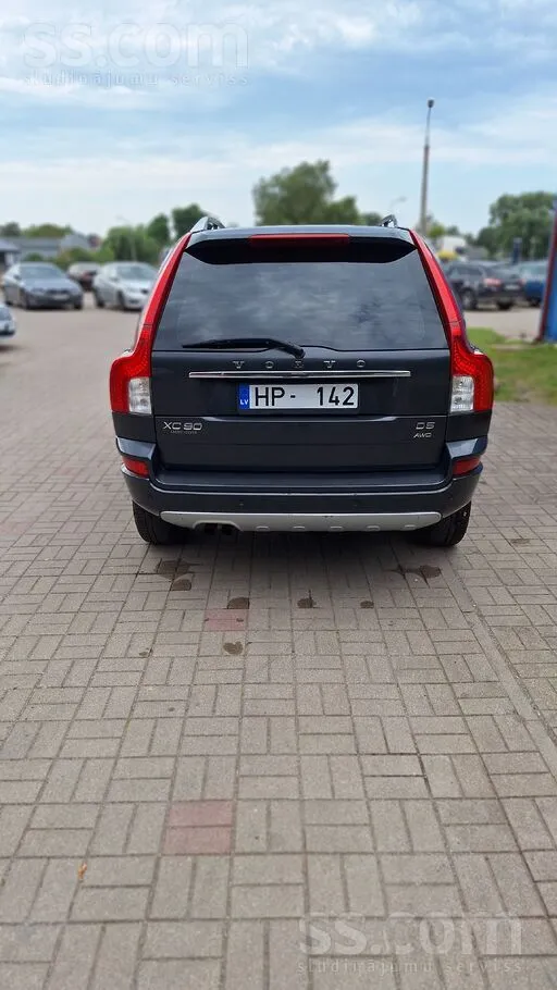 Volvo Продаётся в хорошем состоянии.