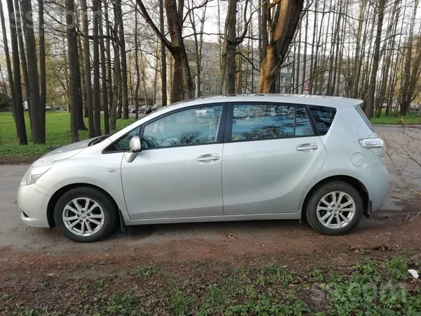 Pārdodu labu un ekonomisku Toyota Verso. 
Nomainīti filtri, eļļa, bremžu di