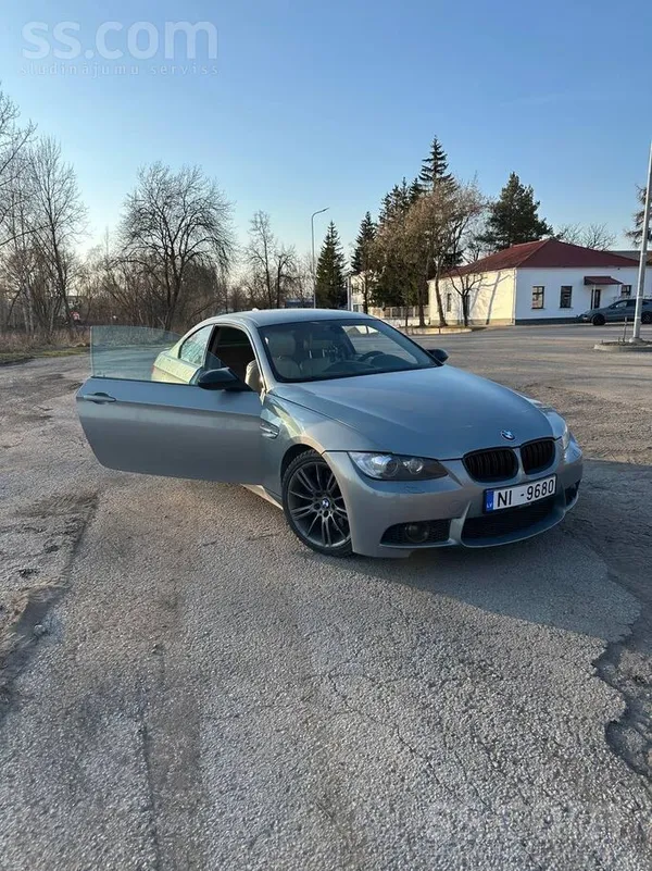 Продаю BMW 335d 2007 года с надежным мотором. Сделана подвеска, турбины в от