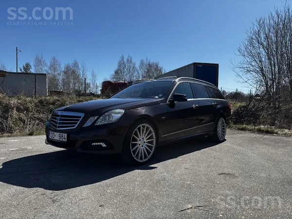 Mercedes Pārdodu Mercedes-Benz E-Class W212