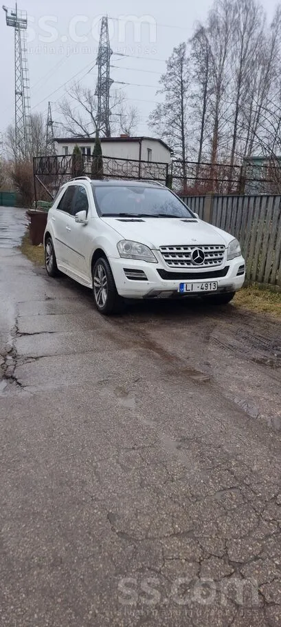 Pārdodu nesteidzīgi Mercedes-Benz Ml350 2011 W164 fecslift modeli, Viss ir m