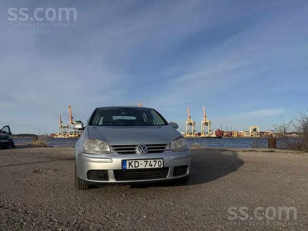 Auto ir normālā tehniskā un vizuālā stāvoklī – brauc labi, ekonomisks un uzt