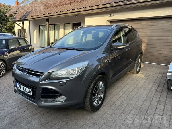 Ford Teicams Kuga tikko no Vācijas, 1.6 110kW benzīns,