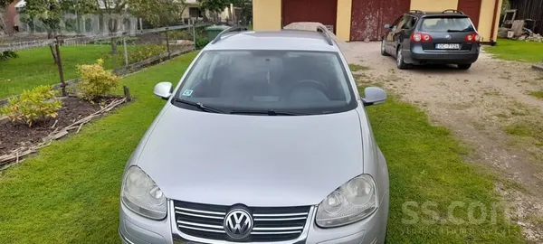 Volkswagen Pārdod Golf 5 ar tehnisko apskati , labā tehniskā