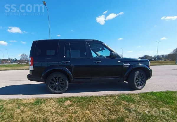 Discovery 4 Hse, Dīzelis 3.0 Sdv6 188Kw/256Hp, Automatic 8-speed, 7-seats
P