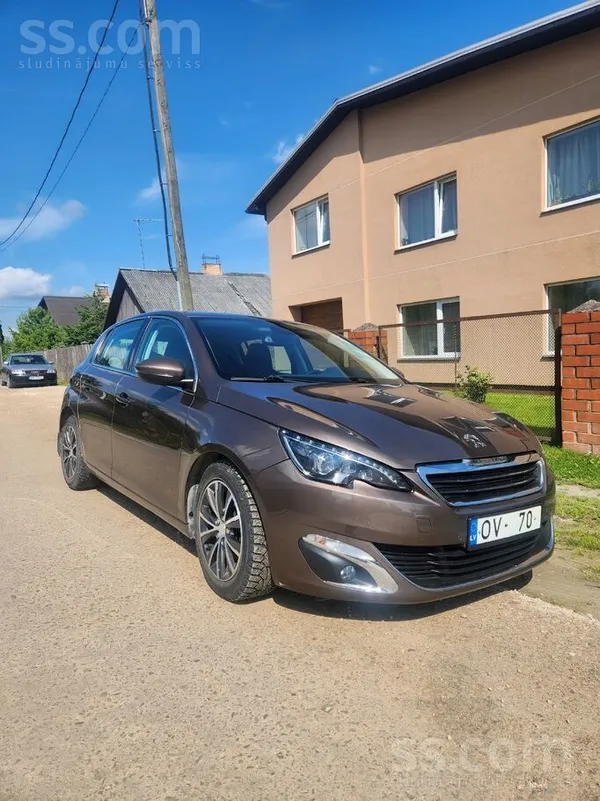 Pārdodu ekonomisku Peugeot 308.
1.6 benzīna dzinējs
Manuālā ātrumkārba