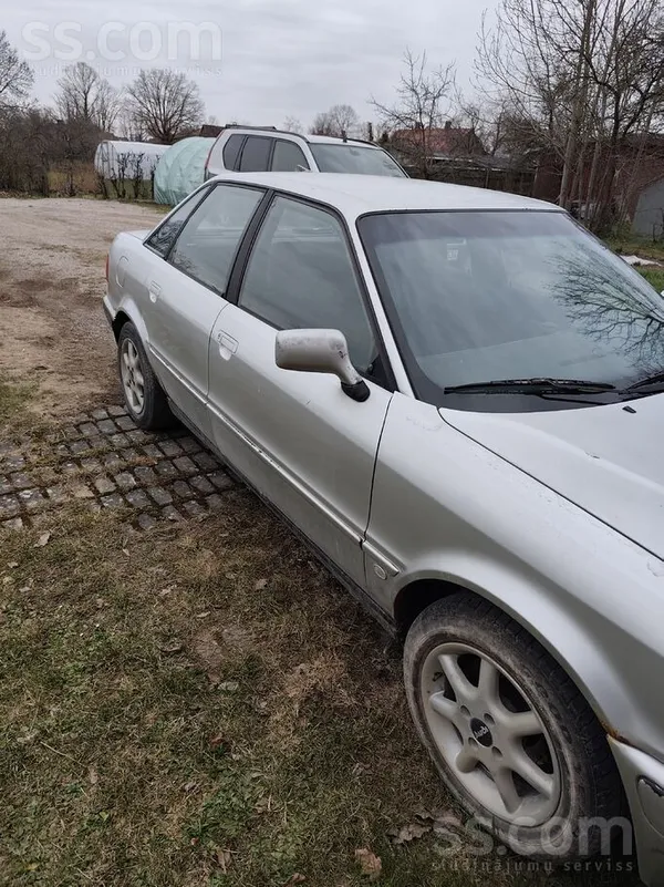 Pārdodu labu mašīnu laukiem. Izturīgs darba zirdziņš. Vizuāli apskādēta un v