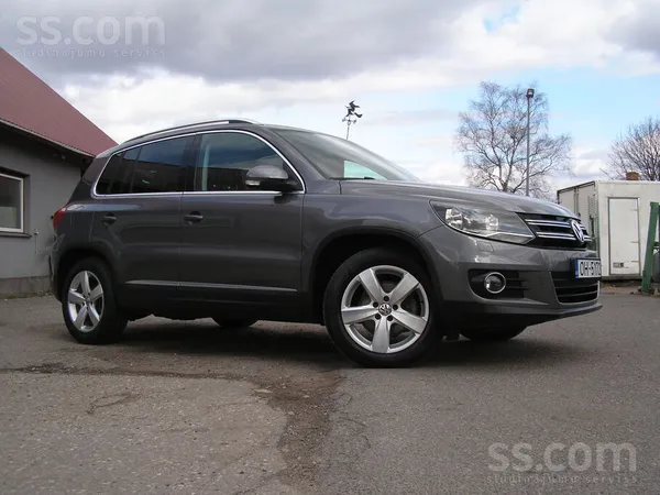 Volkswagen Tikko no Vācijas. VW Tiguan. Servisa vēsture. 2rie