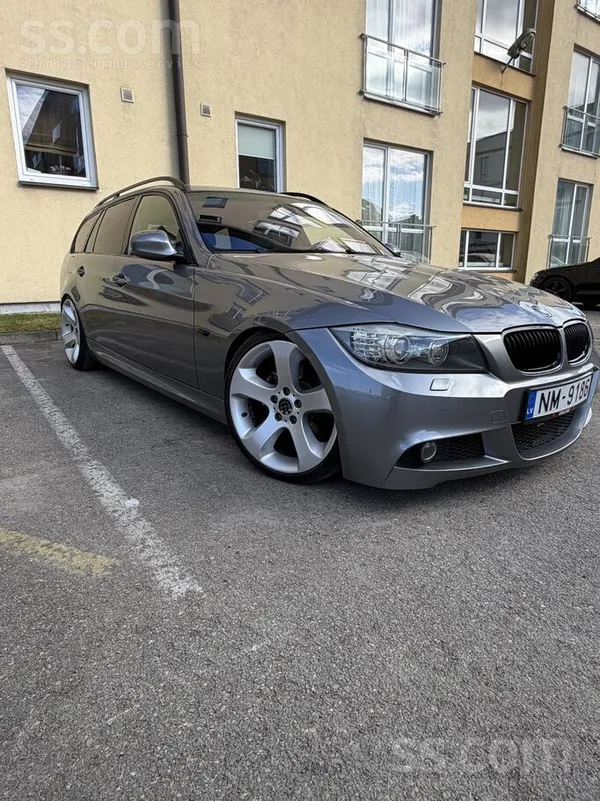 BMW BMW 320d Spacegrau Metallic M Pakett, Dzinējs čipt