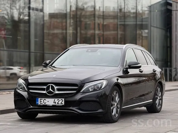 Mercedes Pārdodu Mercedes Benz C220d universāli, 2014.gada