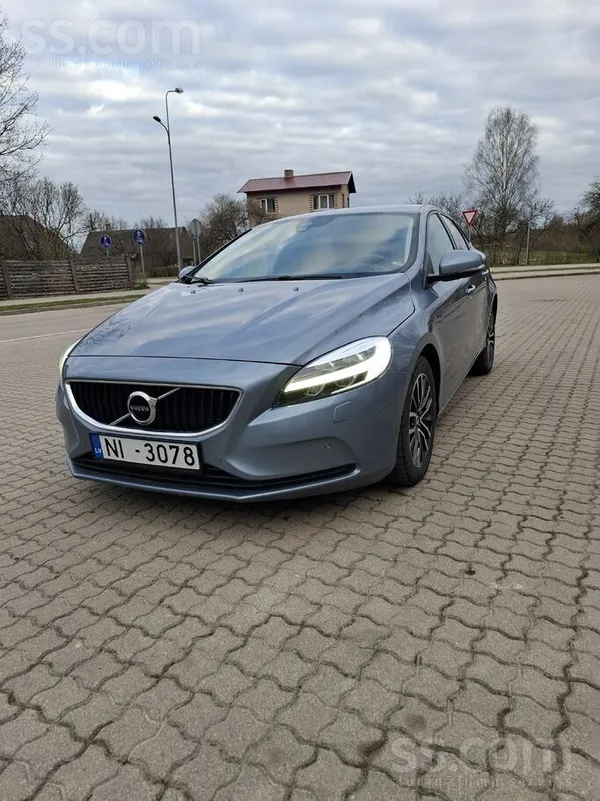 Volvo Volvo V40 dīzelis. 88Kw. 