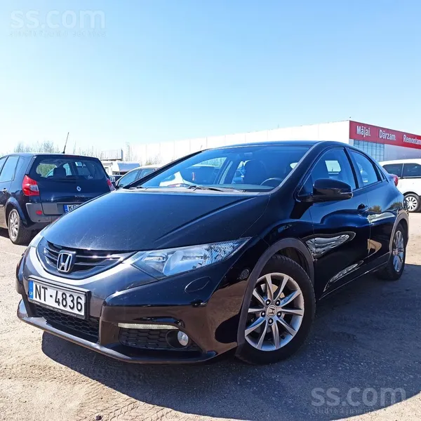 Civic 1.8 I-Vtec, 104kW, automāts. 
212385 km, nobraukums 
A/m laba tehnis