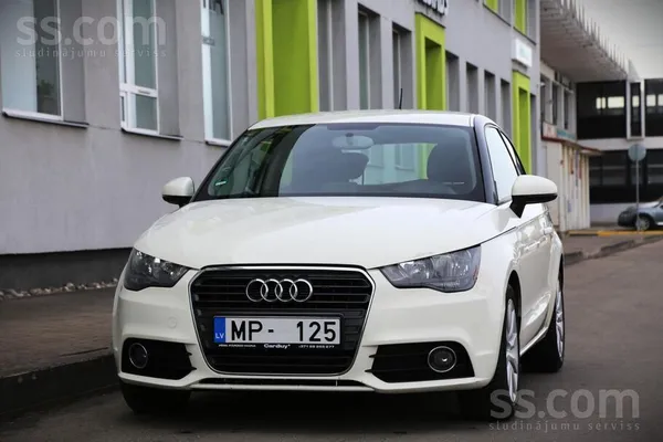1.2B/63Kw, mehānika. 

-borta dators, 
-Mmi, 
-kondicionieris, 
-vieglm