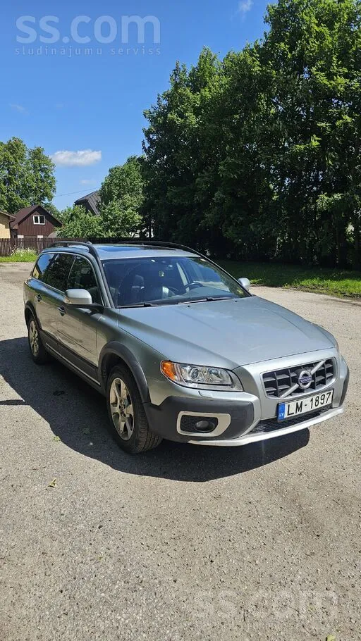 Volvo Pārdodu vai mainu pret 8-9 vietīgu busiņu.