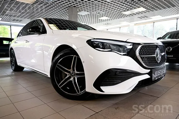 Mercedes-Benz E 300 e 4matic Amg Night Pack Safety Plug-in 2.0 155kw + 75kw