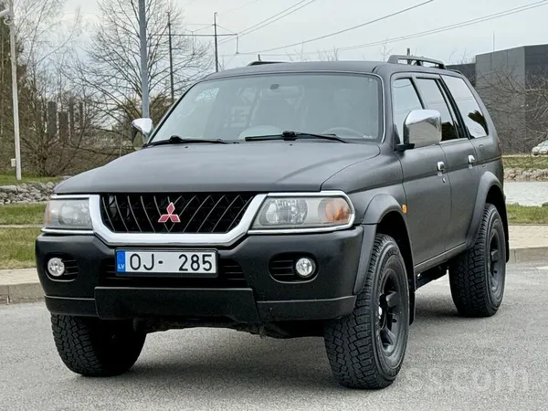 Pajero Sport 3.0 gāze/benzins, automāts, pilnpiedziņa ar regulēšanu un bloķē