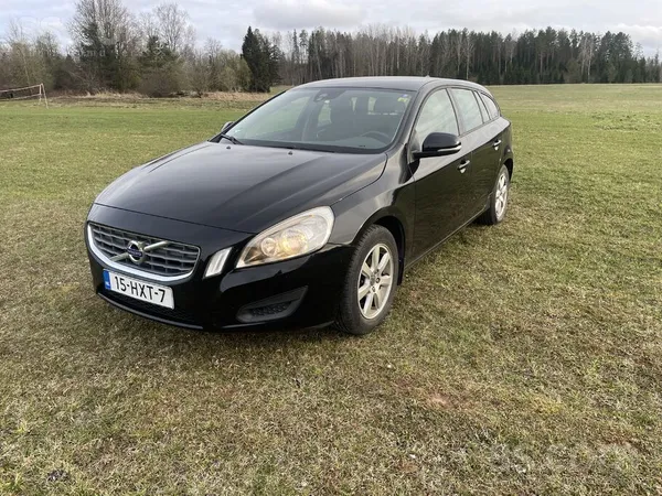 Tikko atvests no NL. 1.6 benzīns automāts. 
Atrodas Cēsīs, iespējams apskat