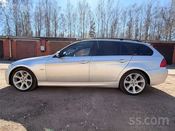 BMW Auto labā stāvoklī. 