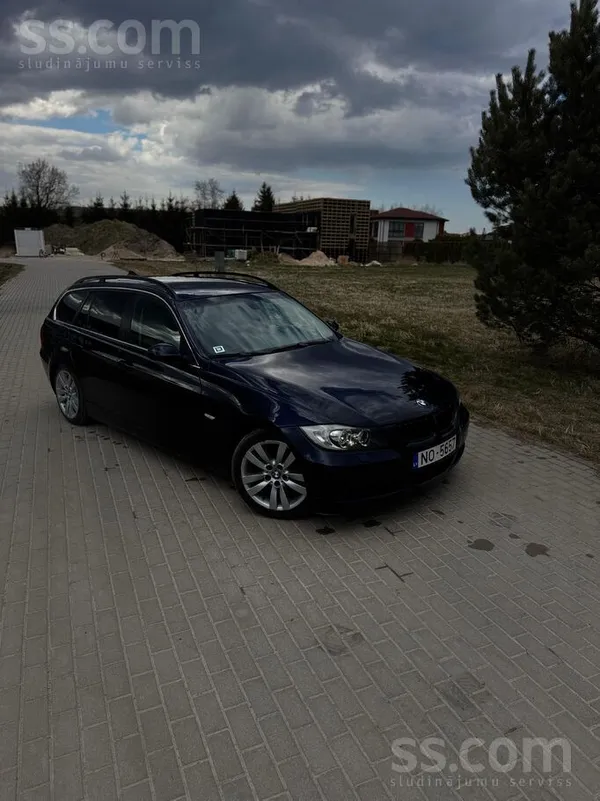 Šis BMW 325 - Līzings ar 0 Eur pirmo iemaksu. Jauna Tehniskā apskate tiks iz