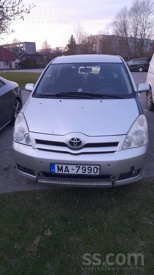Cena pēdējā, nav runājama. Pārdošanā Toyota Corolla Verso ar labo D4D dzinēj
