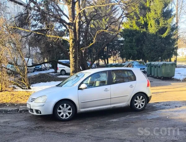Pārdodu VW Golf V 2006. gada - 2.0 Tdi (103kW), dīzelis. Jauns akumulators.
