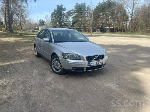 Šodien Vēl IR – Rīt Var Nebūt 
Volvo S40 2.4 benzīns Automāts
Ja lasi šo –