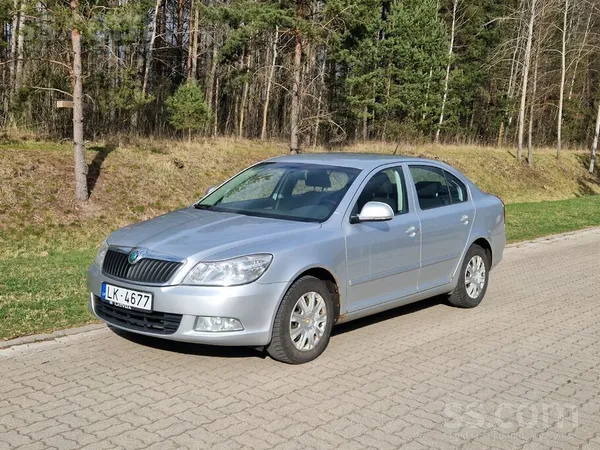 Auto labā tehniskajā stāvoklī, regulāri uzturēts, kopš pirmreizējās reģistrā