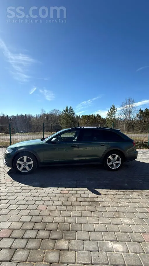 Audi Pārdod ļoti labu audi, braukā sieviete. Visas apko