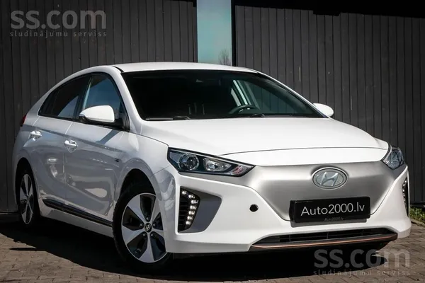 Hyndai Ioniq Elektro Auto EV

Jūsu esošais auto var kalpot kā daļēja samak