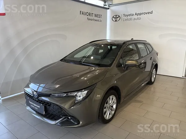 Toyota Mazlietots auto ar garantiju - Toyota Corolla Hybr