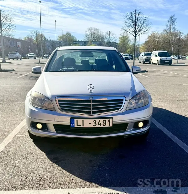 Mercedes Mercedes-Benz C200 Cdi (W204) 100 кВт 