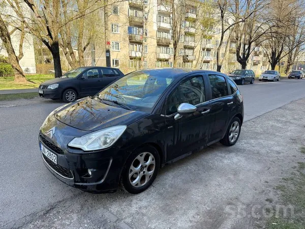 Продаётся Citroen C3, 2011 год, 1.4 дизель, Механика.  Пробег 135 000 км. Эк