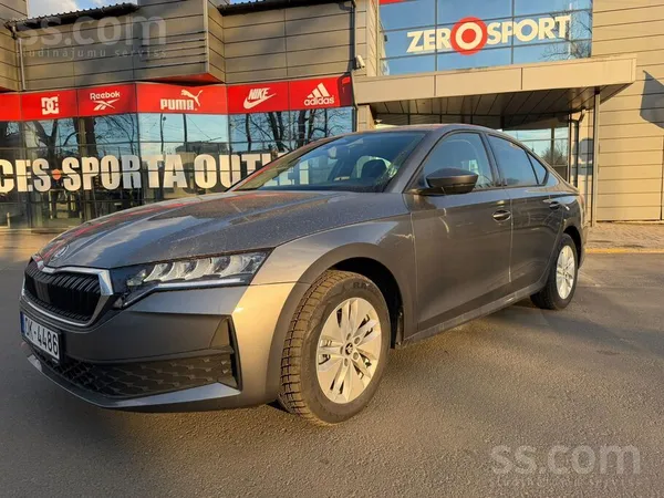 Pārdodu pilnīgi jaunu Škoda Octavia FL 2.0 Tdi Dsg, 2026. gada. 
Dīzeļdzinē