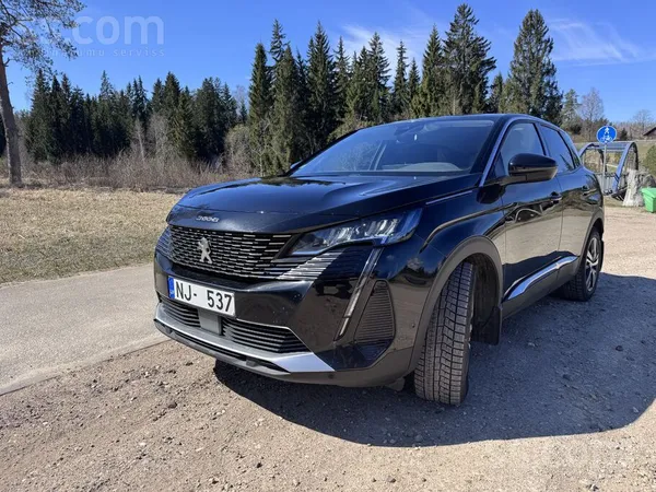 Pārdod Peugeot 3008, 1, 5 dīzelis, pirmā reģistrācija 2022. Gada decembrī. V