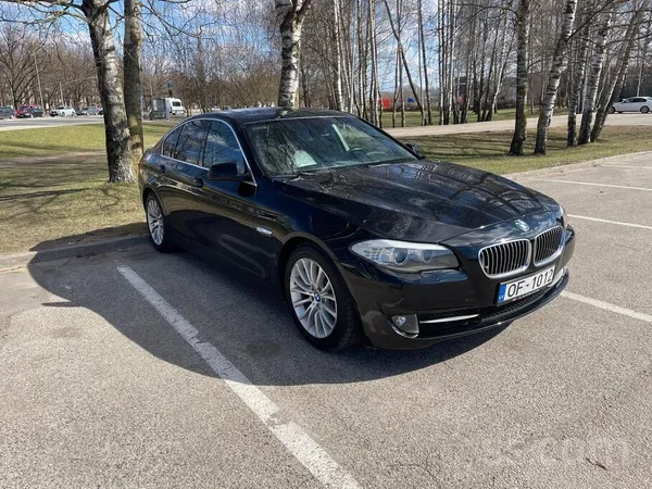 BMW 523i-150kw. Jauns T. A Laba tehniska un vizuala stavokli. Tirgojas sakar
