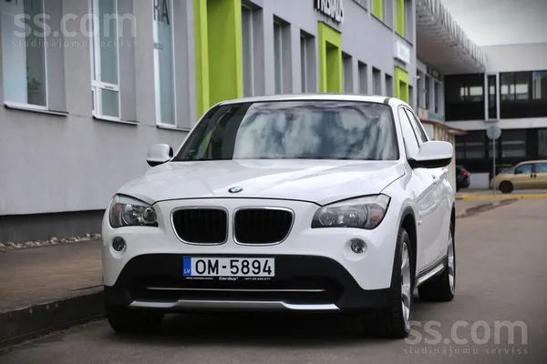 BMW 2.0Bg/110Kw, automāts, pakaļpiedziņa. 