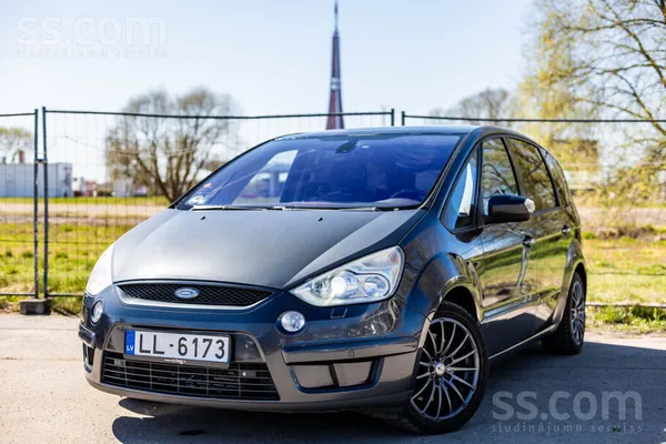Ford Ford S-Max ar 7 sēdvietām, 2.2 dīzeļdzinēju un man