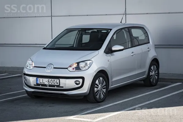 Garantija - 1 gads bez nobraukuma ierobežojuma. 

Volkswagen UP. 2014 44 k