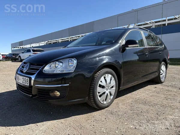 Volkswagen VW Golf 1.9Tdi 77 kw jeb 104P. S. , pirmā reģistrā